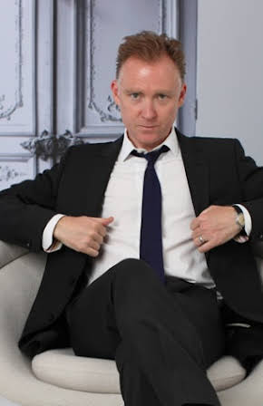 Vincent Gale as 