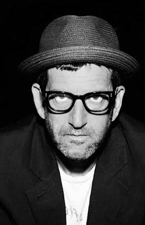 Jeff Feuerzeig as Director