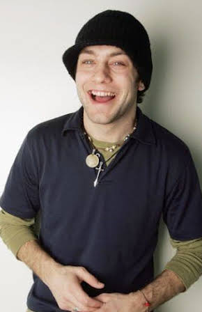 Jonathan Sadowski as 