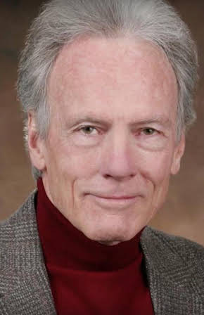 Craig Huston as Radio Operator