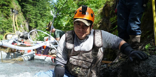 10:10: Gold Rush: White Water (S8 E12) (S8) | Discovery Channel | 10/18 2025