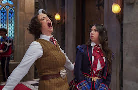 Tomy Zombie season-1: Tomy Zombie - Una loba en el armario