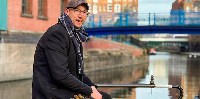 7:30 PM: Canal Boat Diaries (S4) | BBC Four | 11/4 2025
