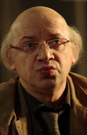 Sergey Artsibashev as 10-y prisyazhnyy