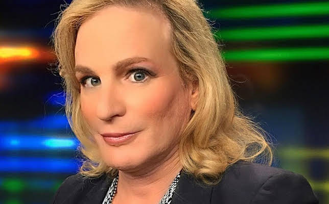 Zoey Tur