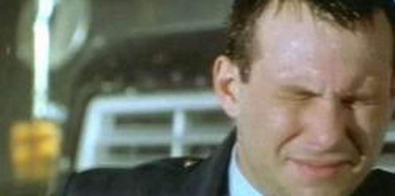 Hard Rain (1998)