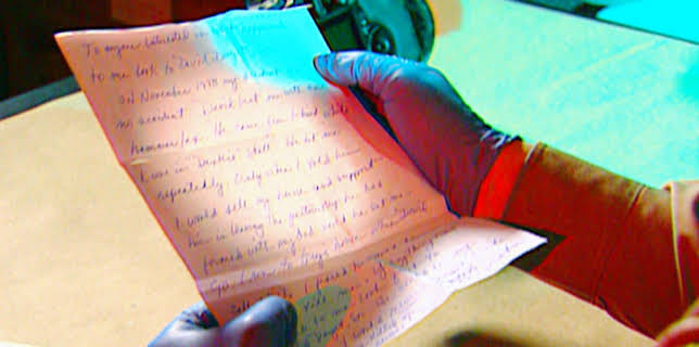 04:05: Medical Detectives - Geheimnisse der Gerichtsmedizin | VOX | 3/11 2026