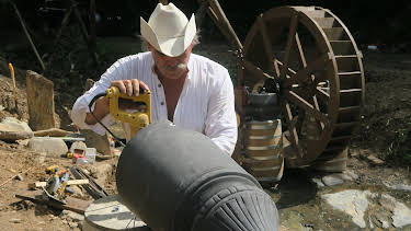 00:45: Homestead Rescue (S2 E3) (S2) | Animal Planet | 4/13 2026