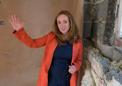 Homes Under the Hammer