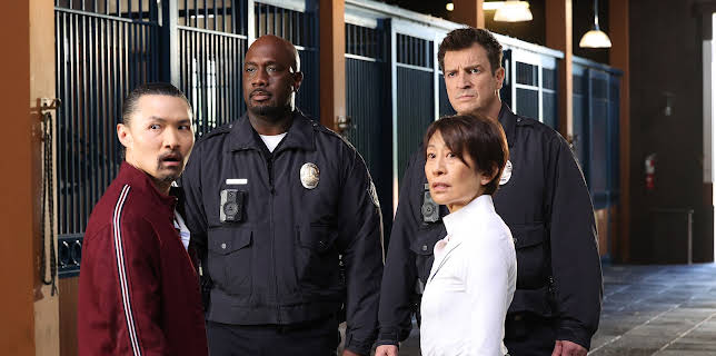 04:10: The Rookie (S4 E21) (S4) | Viasat Series | 12/23 2025