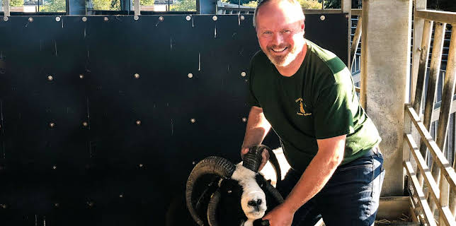 9:00 AM: The Yorkshire Vet (S10 E2) (S10) | 5 Select | 2/3 2026