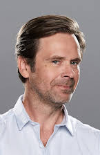 Matthias Matschke as 