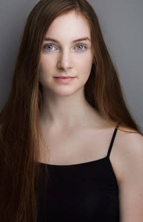 Molly Harmon as Young Girl