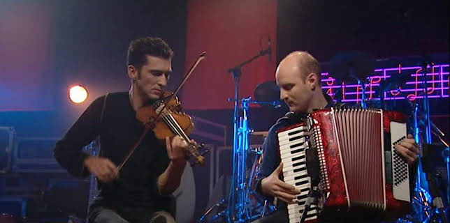 7:00 PM: Togaidh Sinn Fonn (S4 E1) (S4) | BBC Alba | 11/8 2025