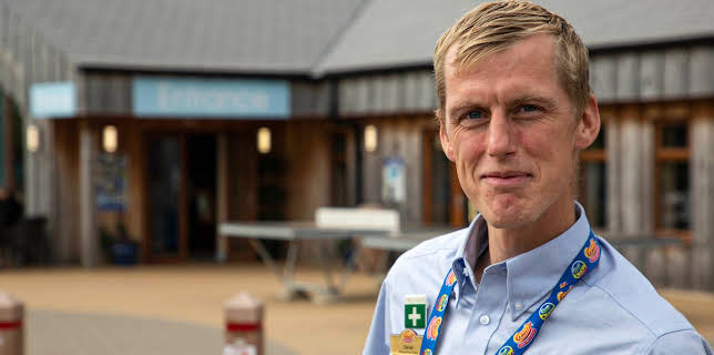 1:05 AM: Happy Campers: The Caravan Park (S2 E7) (S2) | 5 Select | 3/26 2026