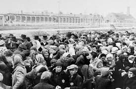 World War II: Battlefield Europe: The Holocaust