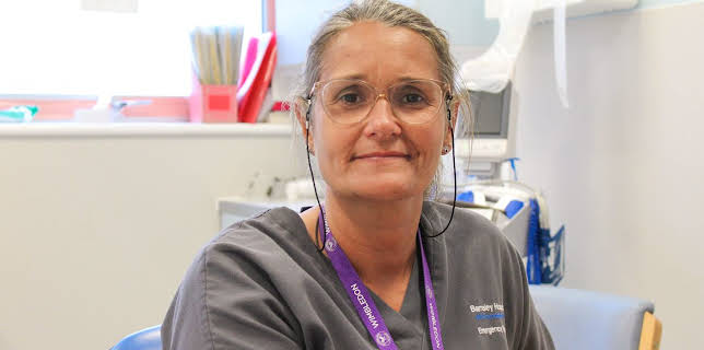 8:00 PM: Casualty 24/7: Every Second Counts (S9 E8) (S9) | 5 Star | 12/19 2025