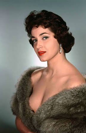 Françoise Fabian as 