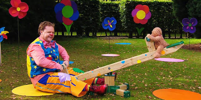 9:45 AM: Something Special (S10) | Cbeebies | 1/7 2026