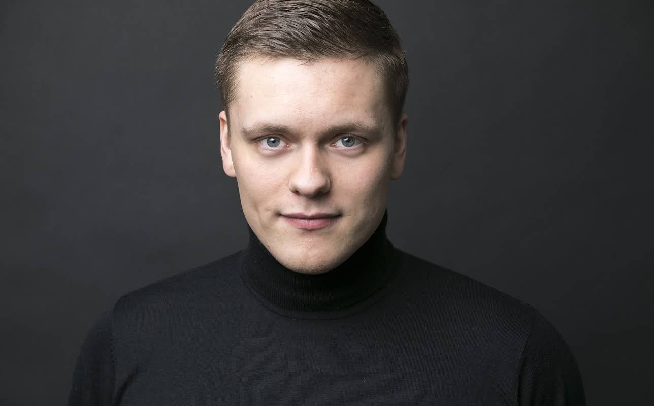 Aron Már Ólafsson