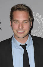 Ryan Hansen som 