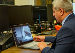 Killer at the Crime Scene