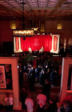 Barry Avrich som Director