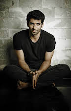 Aditya Roy Kapoor as 