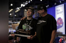 Twin Turbos Season 1: Race to the Top