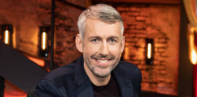 20:15: TV total | ProSieben | 12/2 2025