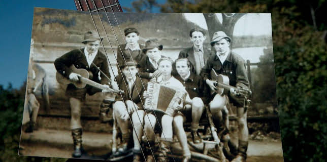 23:00: Edelweißpiraten - Teenager gegen Hitler | WDR Fernsehen | 11/12 2025
