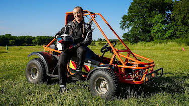 1:35 PM: Grace's Amazing Machines (S3) | Cbeebies | 12/29 2025