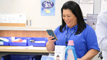 07:05: Superstore (S5 E16) (S5) | Viasat Series | 7/6 2026