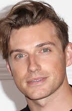 Jeremiah Brent som 