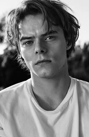 Charlie Heaton as 