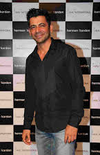 Sunil Grover som 