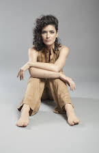 Mariana Anghileri as 