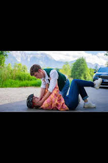 01:44: Asesinatos en la montaña (T4): Ep.5 Falacias | COSMO | 4/4 2026