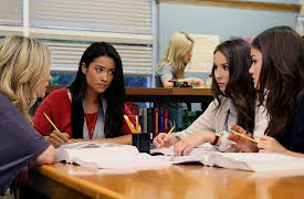 Pretty Little Liars: The Complete First Season: The Perfect Storm