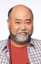 Paul Sun-Hyung Lee som 