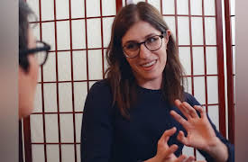 Funny People Making Food: Emmy Blotnick