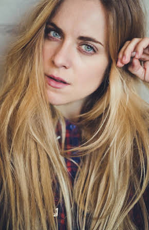 Alba Ribas as 