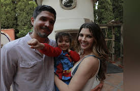 Playhouse Masters Season 1: Ultimate Birdhouse Playhouse