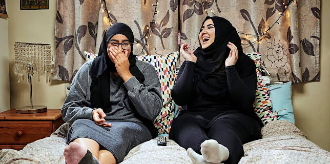 12:25 AM: Gogglebox | E4 | 10/11 2025