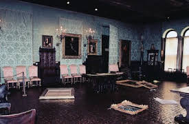 This Is A Robbery: Världens största konstkupp: Ormar i gräset