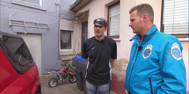 10:00: Der Trödeltrupp - Das Geld liegt im Keller (S15 E33) (S15) | RTL 2 | 2/9 2026