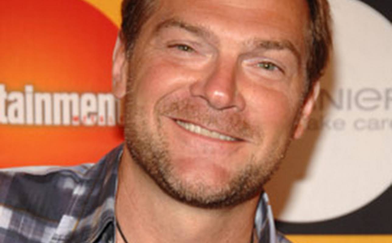 Les Stroud