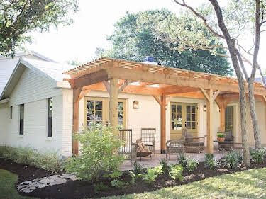 20:40: Fixer Upper: Behind the Design | Sixx | 10/20 2026