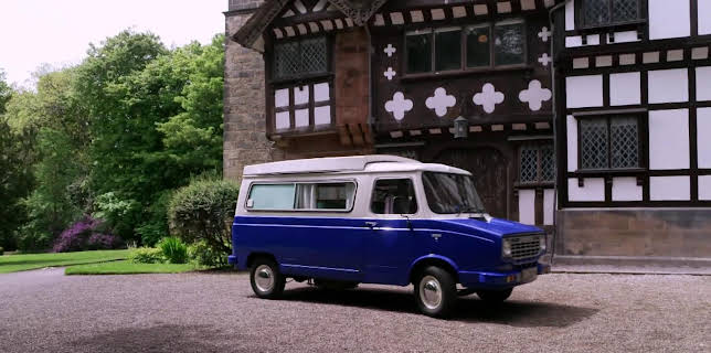 15:30: Antiques Road Trip (S25 E14) (S25) | TV8 | 12/22 2025