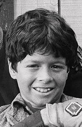 Gary Dubin as Toulouse